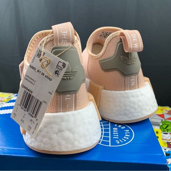 Adidas NMD R1 Straps Various Womens Sizes - Picture 9 of 13